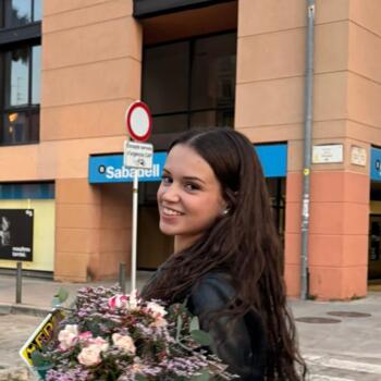 Babysitter in Girona: Clàudia