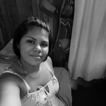 Niñera en Quesada: Yessica yanory