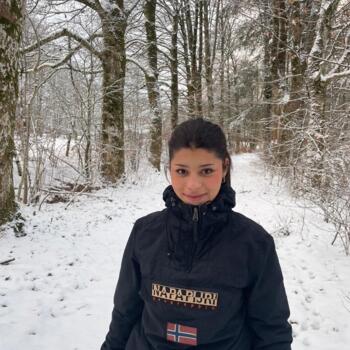 Nanny in Maaseik: Syrine