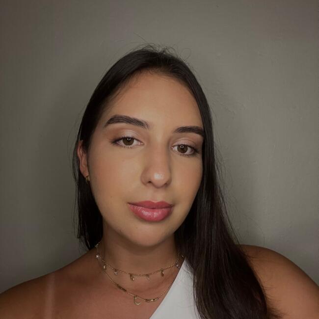 Babá em Sapiranga: Letícia