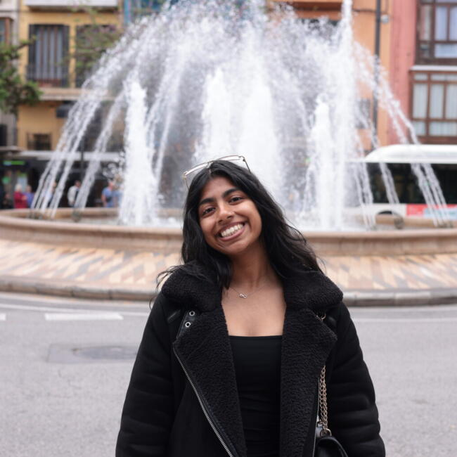 Babysitter in Ridderkerk: Pooja