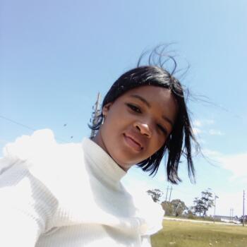 Nanny Port Elizabeth: Lucile