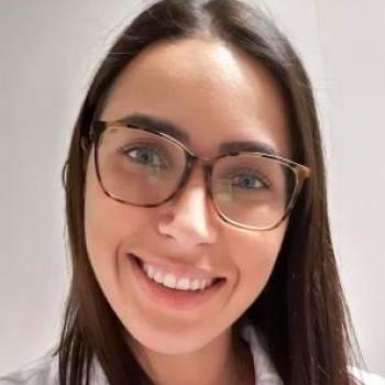 Babysitter Osasco: Tatiane