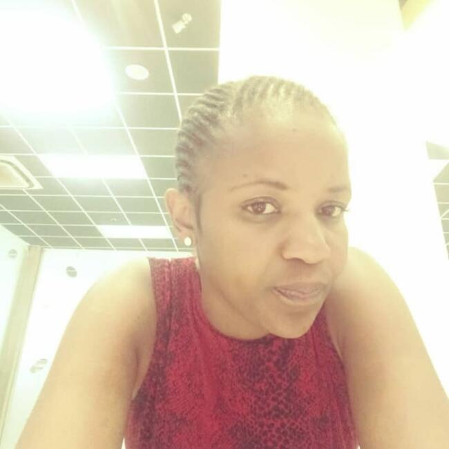 Babysitter in Kuils River: Marian