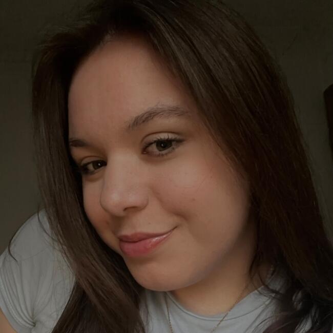 Babysitter in Burgbernheim: Laura
