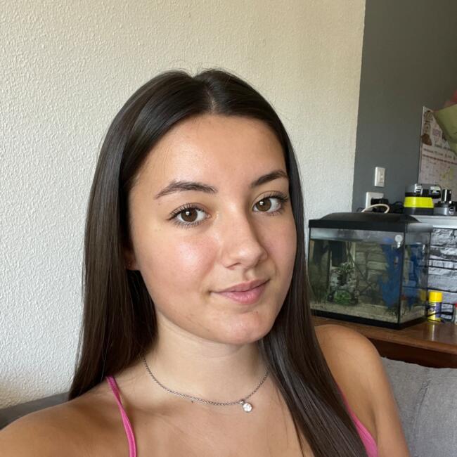 Babysitter in Brie-Comte-Robert: Lea