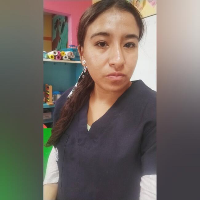 Niñera en Quito: Mishell