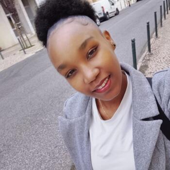 Childminder Lisbon: Madáh