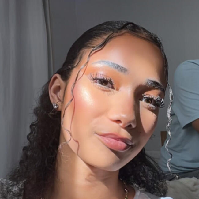 Babysitter in Castelnau-le-Lez: Ngaitta