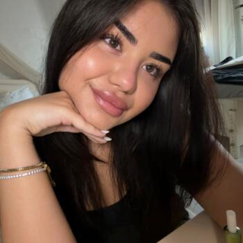 Babysitter in Rome: Alexia