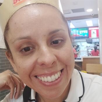 Babysitter in Tarragona: Yanina