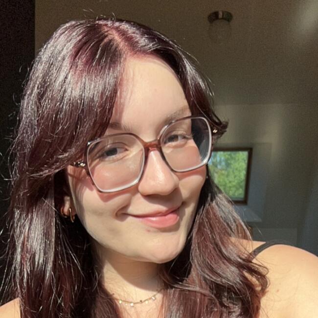 Babysitter in Cherbourg: Loane