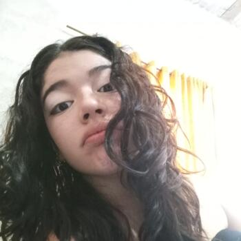 Niñera en San Juan Bautista: Bianca