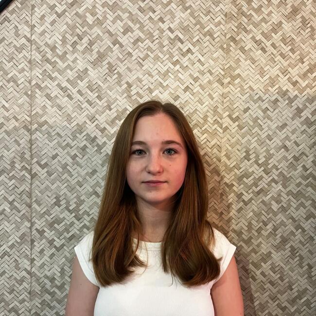 Babysitter in Beauvais: Julie