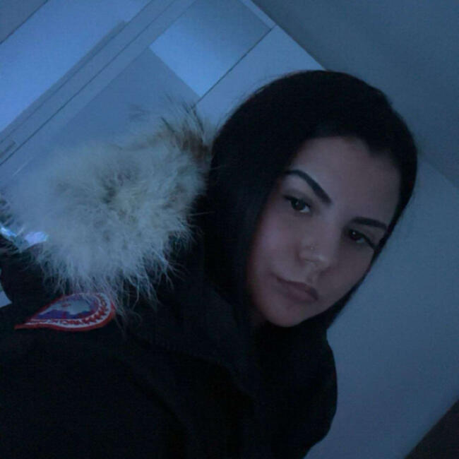 Babysitter a Avio: Denise