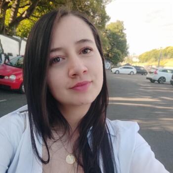 Babysitter in Auckland: Carolina