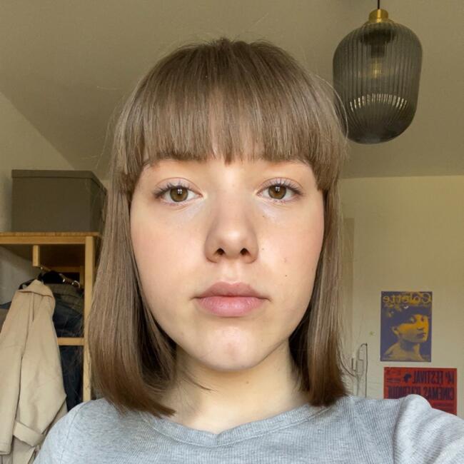 Babysitter in Lussery: Lulu