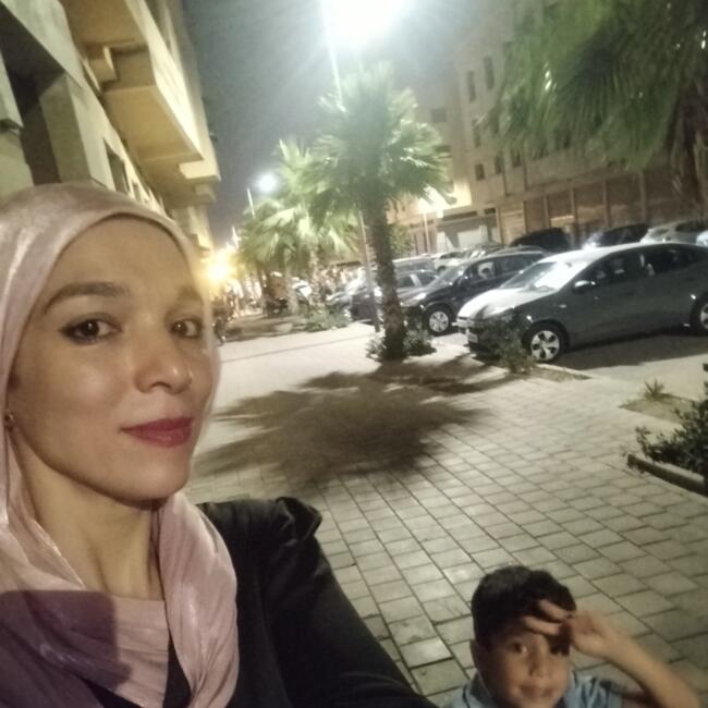 Nanny in Charnay-lès-Mâcon: Meryem