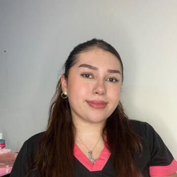 Babysitter in Linares: Amanda