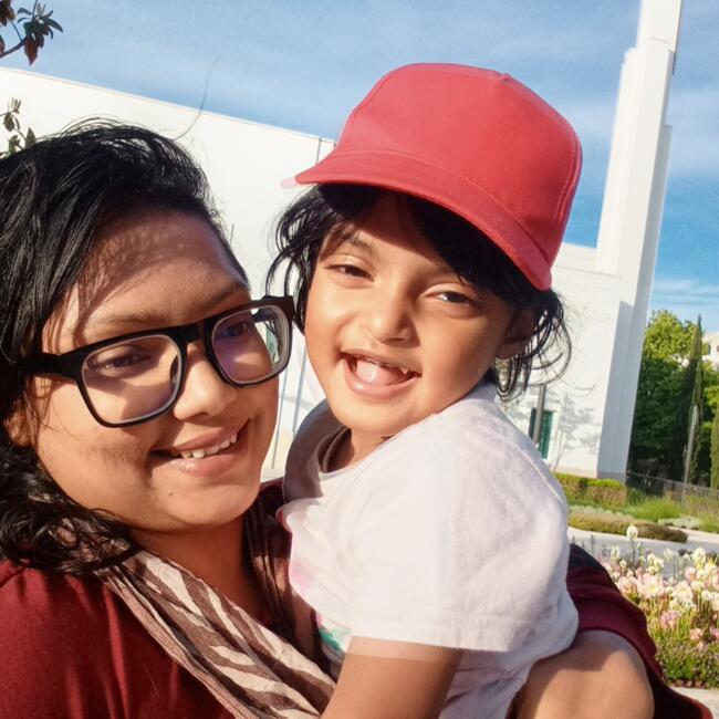 Babysitter em Loures: Naeema