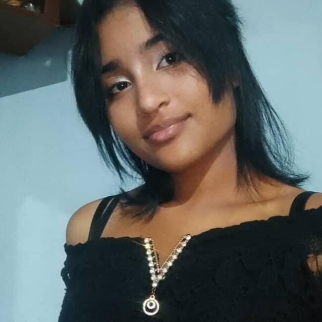 Babysitter in Ciudad Bolívar: Paola
