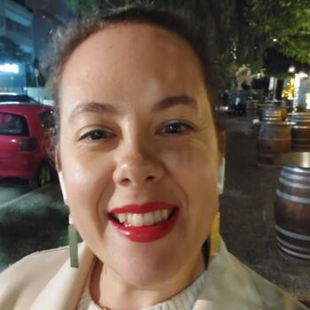 Babysitter in Glyfada: Μάγια