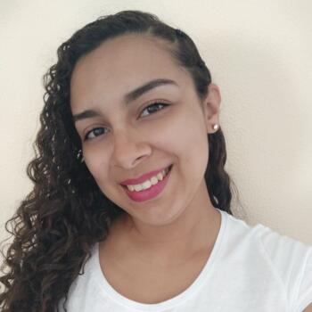 Babysitter em Setúbal: Natália