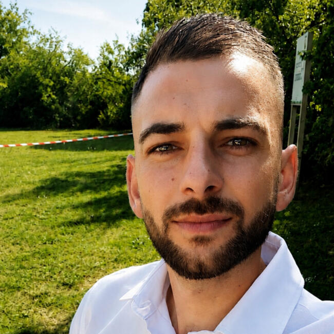 Babysitting job in Cléry (Bourgogne-Franche-Comté): Quentin