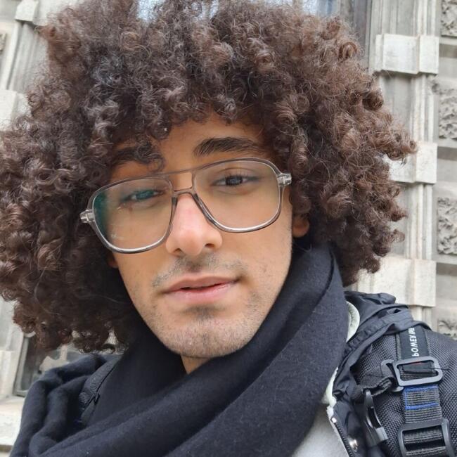 Babysitter a Milano: Tarek