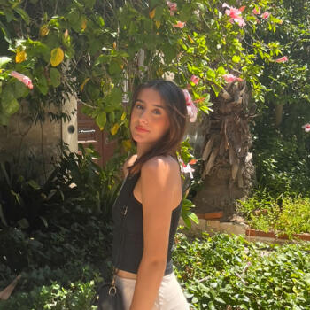 Babysitter in Nice: Leane