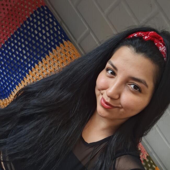 Babysitter in La Calera: Priscila