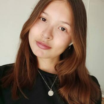 Babysitter em Ericeira: Laura