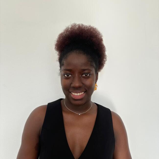 Babysitter em Amadora: Maimuna