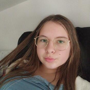 Babysitter in Cormeilles-en-Parisis: Carla