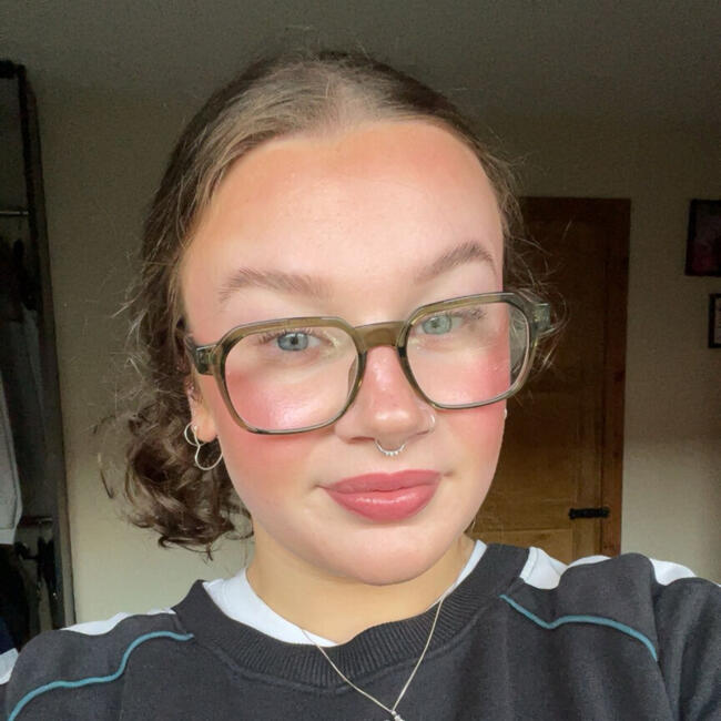 Babysitter in Melbourne: Macey