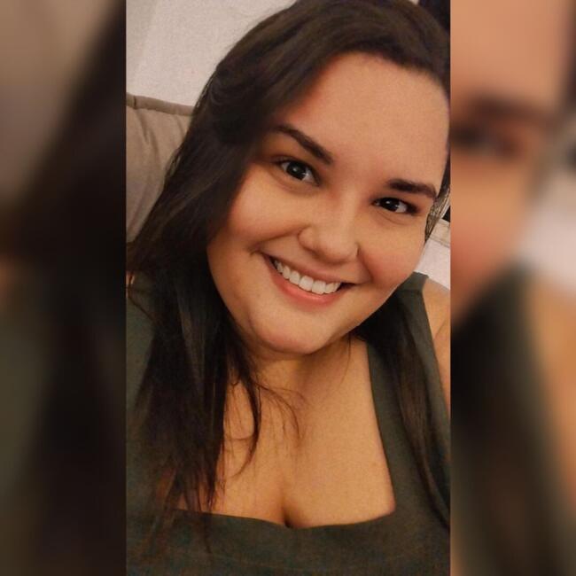 Babysitter in Serra: Letícia