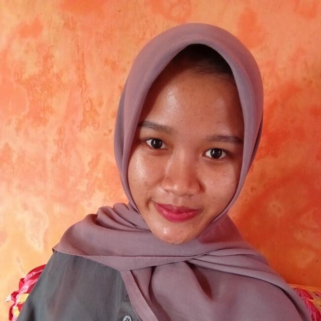 Babysitter in Jakarta: Fitri