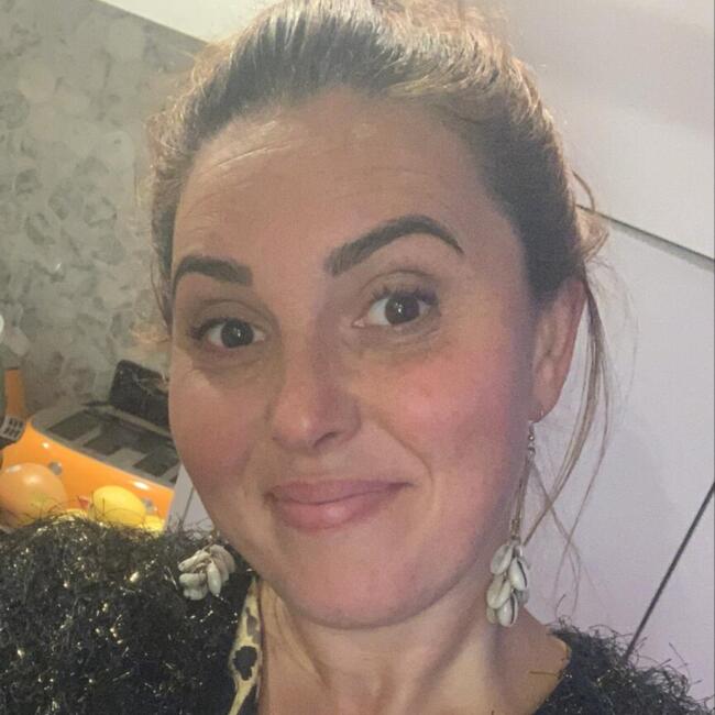 Babysitter in Tweed Heads: Miriam