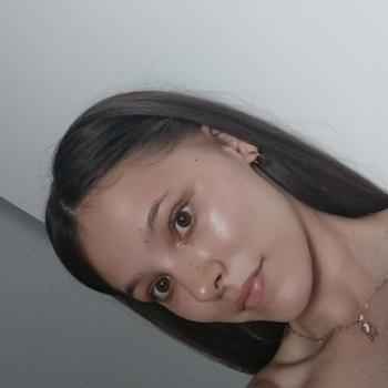Babysitter Luik: Lore