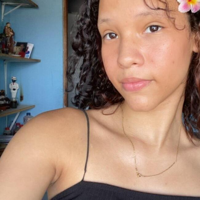 Babá em Cuiabá: Julia