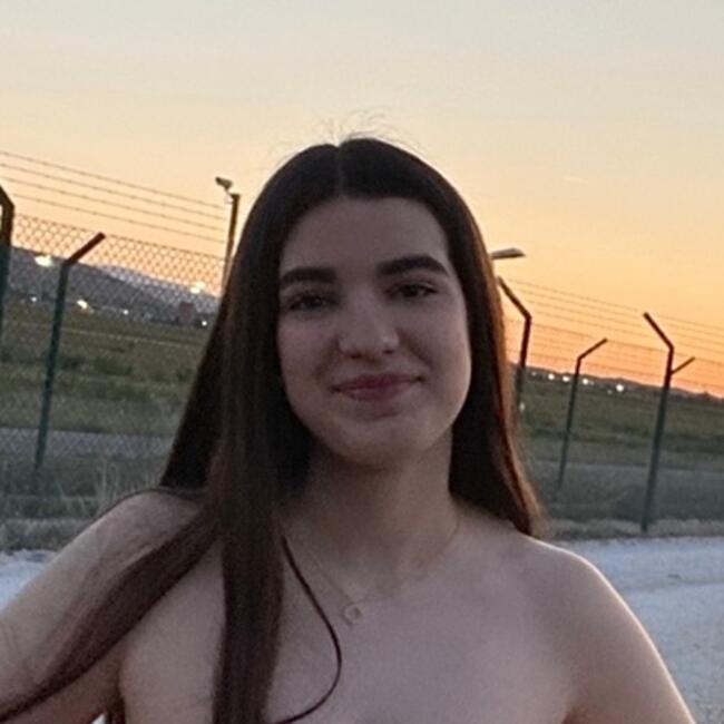 Canguro en Alicante: Nerea