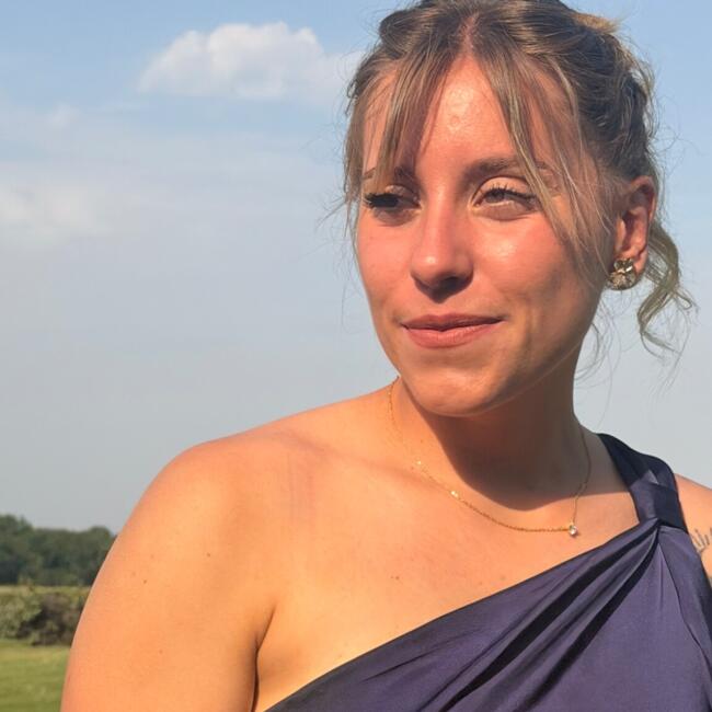Babysitter in Salon-de-Provence: Margaux
