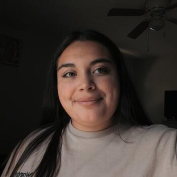 Babysitter in Chesapeake City: Esperanza