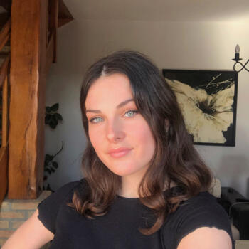 Barnvakt i Hornaing: Charlotte