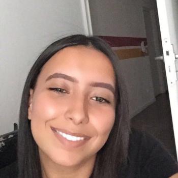 Baby-sitters à Caluire-et-Cuire: Anissa
