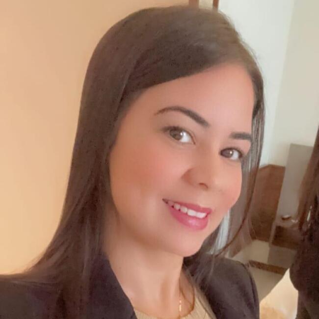 Babysitter in Brasília: Karen