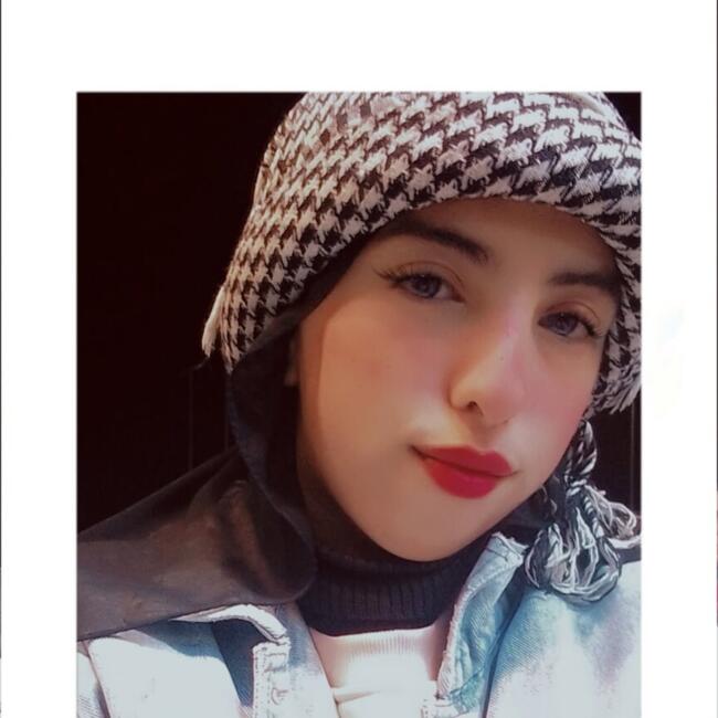 جليسة أطفال في الجيزة: Sara