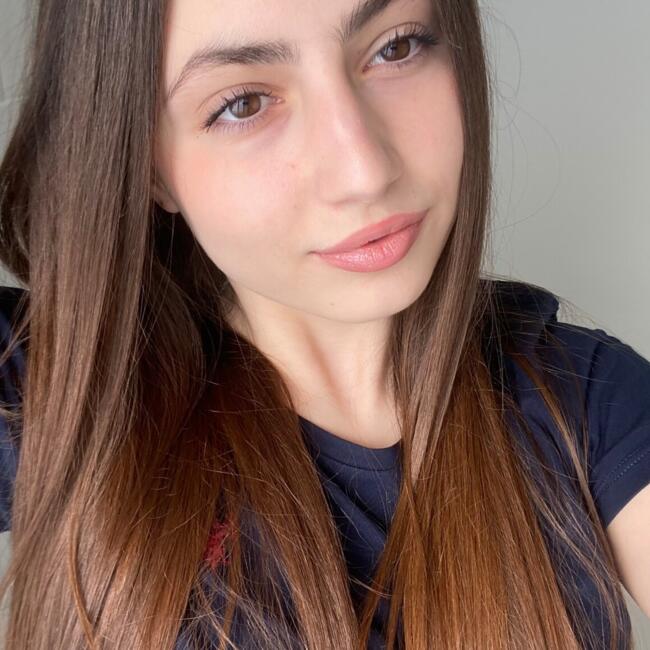 Babysitter in Turin: Denisa