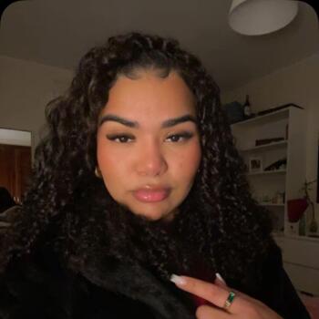 Babysitter em Carregado: Julia