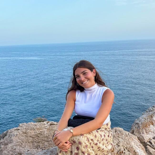 Nanny in Seville: Lucia